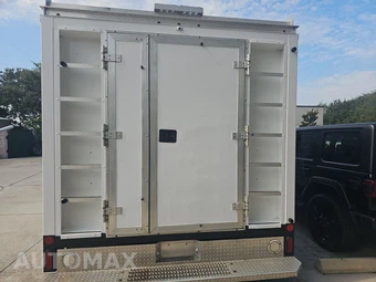 2015 Ford Super Duty E-350 Cutaway DRW - miniatura 5