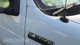 2015 Ford Super Duty E-350 Cutaway DRW - miniatura 17