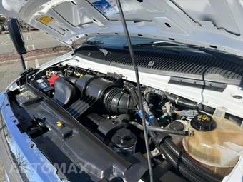 2015 Ford Super Duty E-450 Cutaway DRW - miniatura 15
