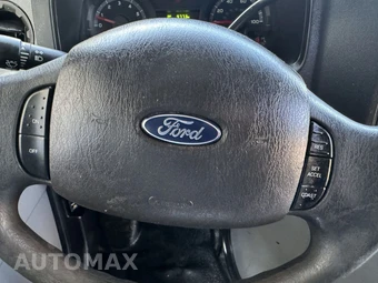2015 Ford Super Duty E-450 Cutaway DRW - miniatura 29