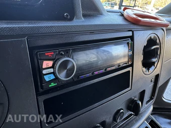 2015 Ford Super Duty E-450 Cutaway DRW - miniatura 31