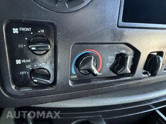 2015 Ford Super Duty E-450 Cutaway DRW - miniatura 33