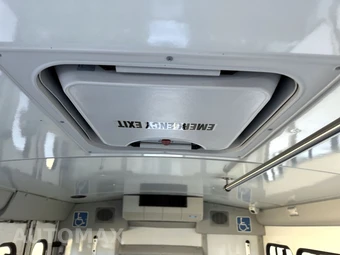 2015 Ford Super Duty E-450 Cutaway DRW - miniatura 37