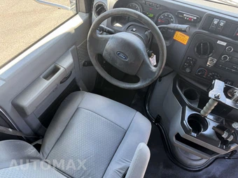 2015 Ford Super Duty E-450 Cutaway DRW - miniatura 22