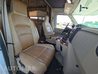 2015 Ford Super Duty E-450 Cutaway DRW - miniatura 16