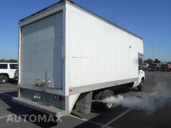2015 Ford Super Duty E-450 Cutaway DRW - miniatura 3
