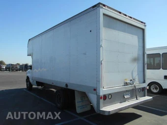 2015 Ford Super Duty E-450 Cutaway DRW - miniatura 4