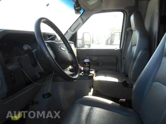 2015 Ford Super Duty E-450 Cutaway DRW - miniatura 5