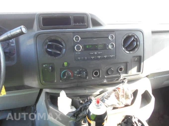2015 Ford Super Duty E-450 Cutaway DRW - miniatura 6