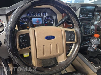 2015 Ford Super Duty F-250 King Ranch Crew Cab Medium Bed - miniatura 10