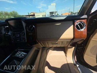 2015 Ford Super Duty F-250 King Ranch Crew Cab Medium Bed - miniatura 19
