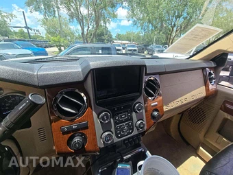 2015 Ford Super Duty F-250 King Ranch Crew Cab Medium Bed - miniatura 10
