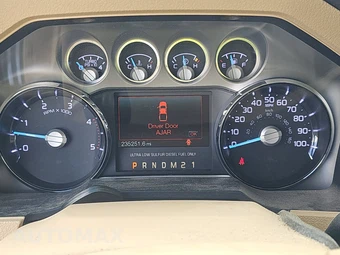 2015 Ford Super Duty F-250 King Ranch Crew Cab Medium Bed - miniatura 12