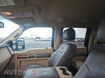 2015 Ford Super Duty F-250 King Ranch Crew Cab Medium Bed - miniatura 17