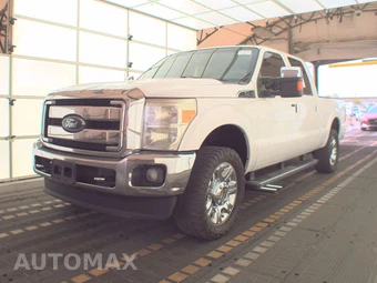2015 Ford Super Duty F-250 Lariat Crew Cab Medium Bed