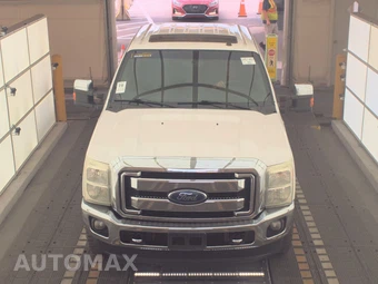 2015 Ford Super Duty F-250 Lariat Crew Cab Medium Bed - miniatura 2