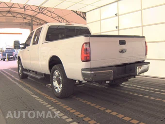 2015 Ford Super Duty F-250 Lariat Crew Cab Medium Bed - miniatura 6