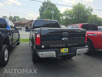 2015 Ford Super Duty F-250 Lariat Crew Cab Medium Bed - miniatura 2
