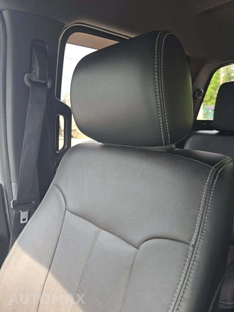 2015 Ford Super Duty F-250 Lariat Crew Cab Medium Bed - miniatura 21