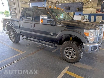 2015 Ford Super Duty F-250 Lariat Crew Cab Medium Bed - miniatura 3
