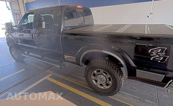 2015 Ford Super Duty F-250 Lariat Crew Cab Medium Bed - miniatura 6