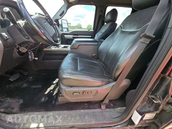 2015 Ford Super Duty F-250 Lariat Crew Cab Medium Bed - miniatura 7