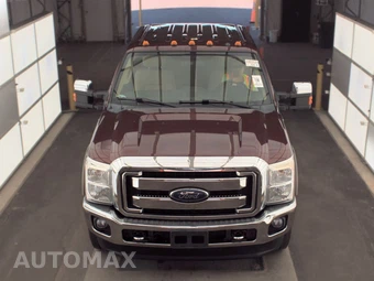 2015 Ford Super Duty F-250 Lariat Crew Cab Medium Bed - miniatura 2