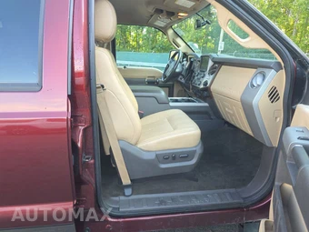 2015 Ford Super Duty F-250 Lariat Crew Cab Medium Bed - miniatura 8