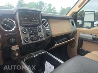 2015 Ford Super Duty F-250 Lariat Crew Cab Medium Bed - miniatura 10