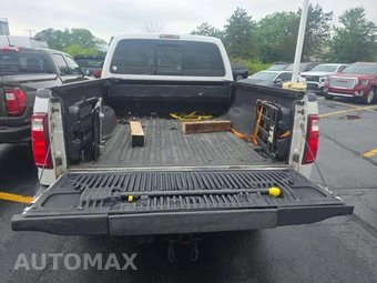 2015 Ford Super Duty F-250 Lariat Crew Cab Medium Bed - miniatura 14