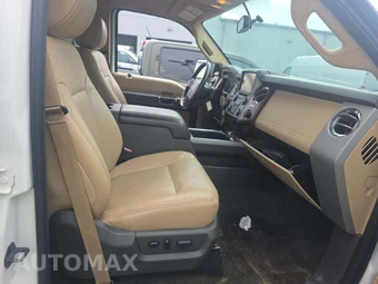 2015 Ford Super Duty F-250 Lariat Crew Cab Medium Bed - miniatura 18