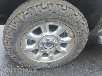 2015 Ford Super Duty F-250 Lariat Crew Cab Medium Bed - miniatura 26