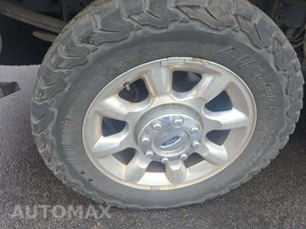 2015 Ford Super Duty F-250 Lariat Crew Cab Medium Bed - miniatura 35