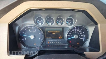 2015 Ford Super Duty F-250 Lariat Crew Cab Medium Bed - miniatura 24