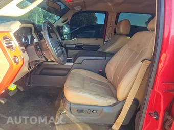 2015 Ford Super Duty F-250 Lariat Crew Cab Medium Bed - miniatura 7