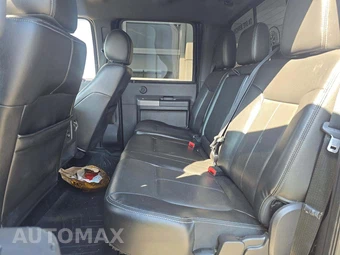 2015 Ford Super Duty F-250 Lariat Crew Cab Medium Bed - miniatura 13