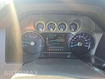 2015 Ford Super Duty F-250 Lariat Crew Cab Medium Bed - miniatura 9