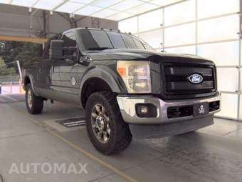 2015 Ford Super Duty F-250 Lariat Crew Cab Medium Bed - miniatura 3