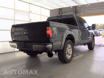 2015 Ford Super Duty F-250 Lariat Crew Cab Medium Bed - miniatura 4