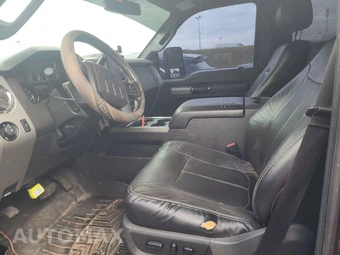 2015 Ford Super Duty F-250 Lariat Crew Cab Medium Bed - miniatura 7