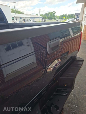 2015 Ford Super Duty F-250 Lariat Extended Cab Medium Bed w/Rear Doors - miniatura 28
