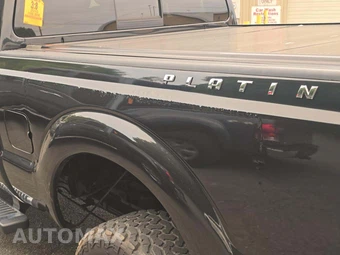 2015 Ford Super Duty F-250 Platinum Crew Cab Medium Bed - miniatura 23
