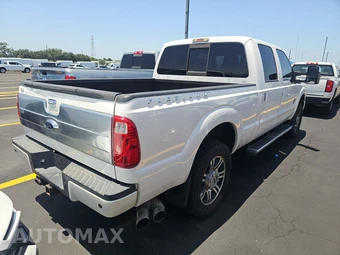 2015 Ford Super Duty F-250 Platinum Crew Cab Medium Bed - miniatura 4