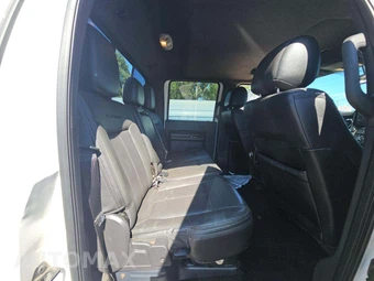 2015 Ford Super Duty F-250 Platinum Crew Cab Medium Bed - miniatura 16