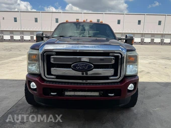 2015 Ford Super Duty F-250 Platinum Crew Cab Medium Bed - miniatura 9