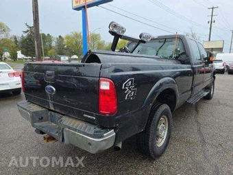 2015 Ford Super Duty F-250 XL Crew Cab Long Bed - miniatura 3