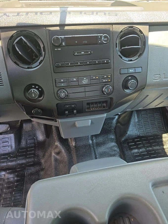 2015 Ford Super Duty F-250 XL Crew Cab Long Bed - miniatura 10