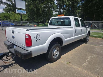 2015 Ford Super Duty F-250 XL Crew Cab Long Bed - miniatura 3