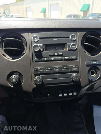 2015 Ford Super Duty F-250 XL Crew Cab Long Bed - miniatura 7