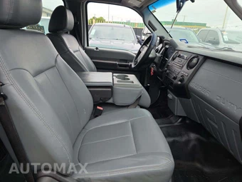 2015 Ford Super Duty F-250 XL Crew Cab Medium Bed - miniatura 18
